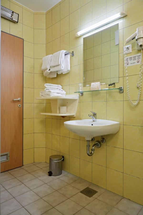 Thermal Apartments Lendava Bagian luar foto